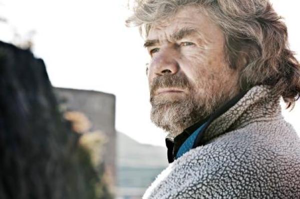 PETER HUEMER IM GESPRÄCH MIT ... REINHOLD MESSNER